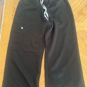 Black Figs Scrubs Pants